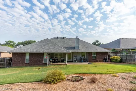 Exterior - 3308 Kinross Dr, Fort Smith, AR 72908 photo 5 of 17