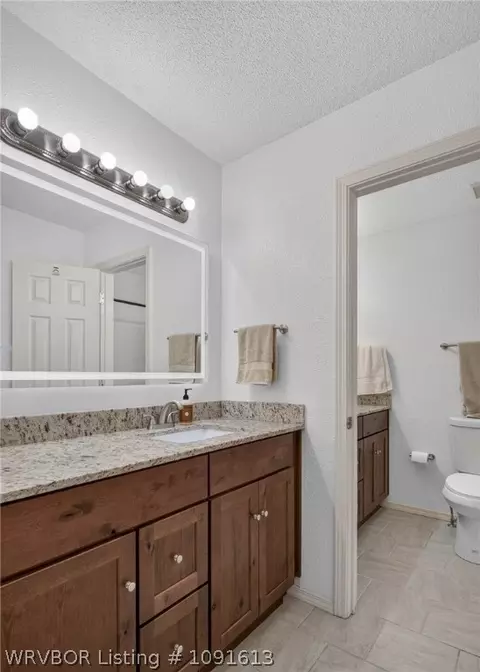 Bath - 3308 Kinross Dr, Fort Smith, AR 72908 photo 3 of 3