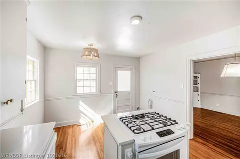 Kitchen - 2213 S Z St, Fort Smith, AR 72901 photo 3 of 3