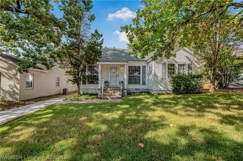 Exterior - 2213 S Z St, Fort Smith, AR 72901 photo 9 of 9