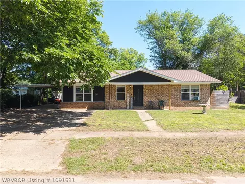 Exterior - 403 E Main St, Paris, AR 72855 photo 11 of 11