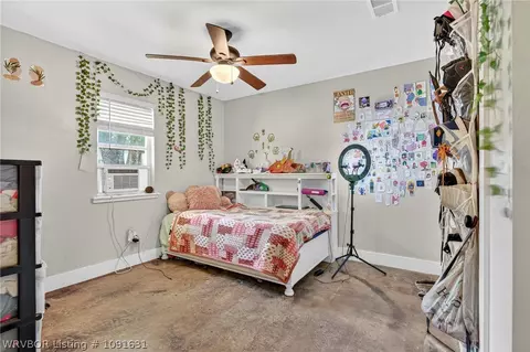 Bedroom - 403 E Main St, Paris, AR 72855 photo 4 of 5