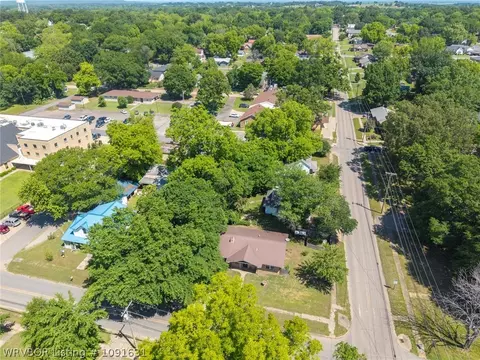 View/Area - 403 E Main St, Paris, AR 72855 photo 5 of 8
