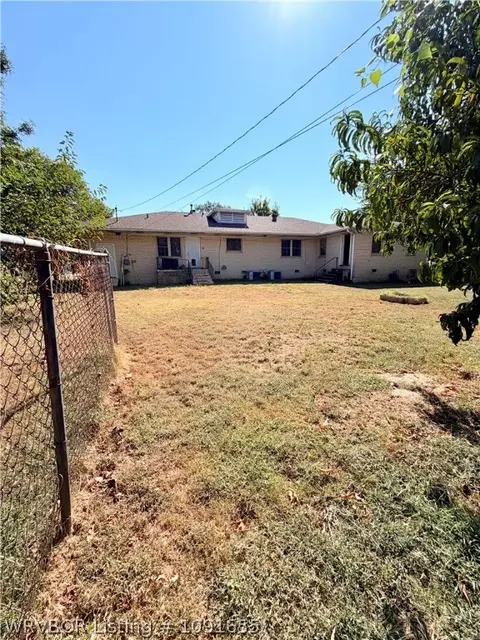 Exterior - 559 Melrose Ave, Fort Smith, AR 72903 photo 4 of 5