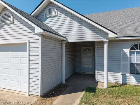 Exterior - 3505 Ridgeway Dr, Fort Smith, AR 72904 photo 2 of 4
