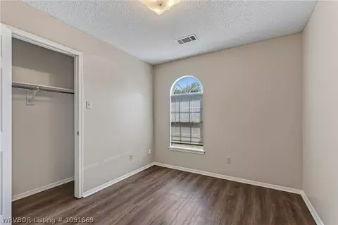 Bedroom - 3505 Ridgeway Dr, Fort Smith, AR 72904 photo 3 of 4