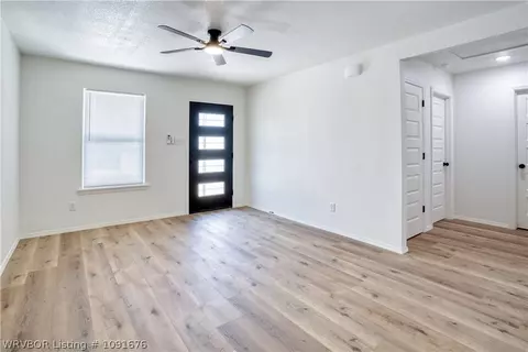 Living - 1623-1703 S 12 St, Fort Smith, AR 72903 photo 3 of 4