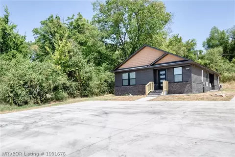Exterior - 1623-1703 S 12 St, Fort Smith, AR 72903 photo 4 of 14
