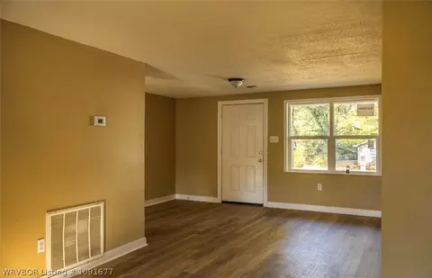 Living - 705 8 St, Barling, AR 72923 photo 3 of 3