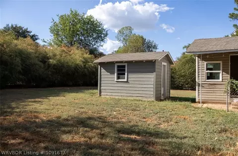 Exterior - 705 8 St, Barling, AR 72923 photo 4 of 4
