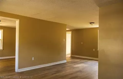Living - 705 8 St, Barling, AR 72923 photo 2 of 3