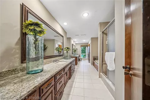 Entry Way - 8301 Mile Tree Dr, Fort Smith, AR 72903 photo 3 of 9