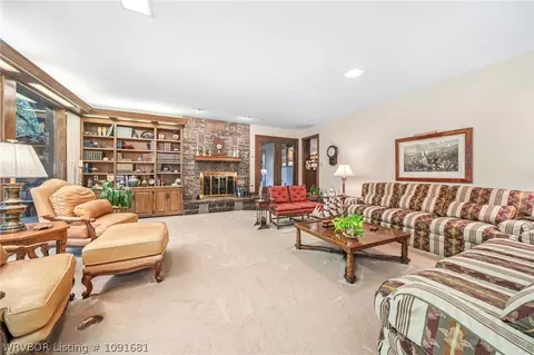 Living - 8301 Mile Tree Dr, Fort Smith, AR 72903 photo 1 of 7