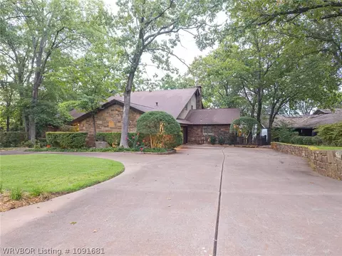 Exterior - 8301 Mile Tree Dr, Fort Smith, AR 72903 photo 4 of 12