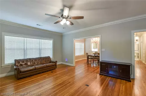 Living - 7 Vista Blvd, Fort Smith, AR 72901 photo 2 of 2