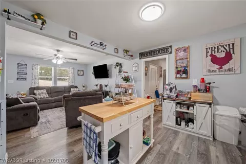Entry Way - 475366 1100 Rd, Muldrow, OK 74948 photo 1 of 1
