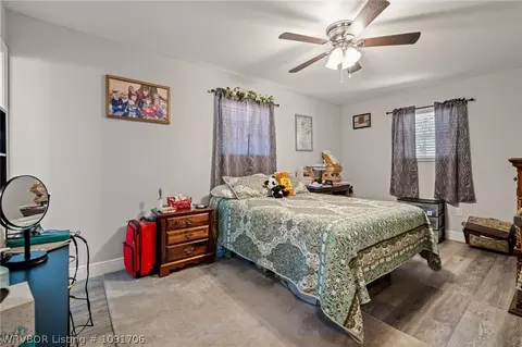 Bedroom - 475366 1100 Rd, Muldrow, OK 74948 photo 2 of 5