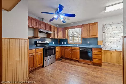 Kitchen - 416 N 35th St, Fort Smith, AR 72903 photo 1 of 4