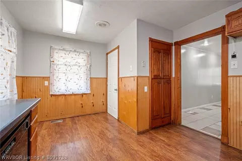 Entry Way - 416 N 35th St, Fort Smith, AR 72903 photo 1 of 1