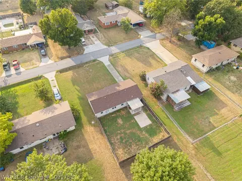 View/Area - 6901 S 9th St, Fort Smith, AR 72908 photo 5 of 6