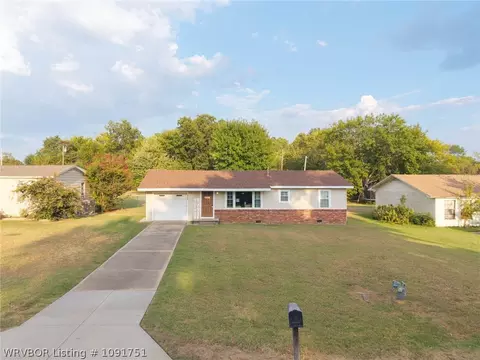 Exterior - 6901 S 9th St, Fort Smith, AR 72908 photo 5 of 9