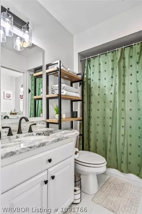 Bath - 2901 S Cliff Dr, Fort Smith, AR 72901 photo 5 of 6