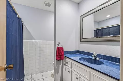 Bath - 8211 Clover Dr, Fort Smith, AR 72908 photo 3 of 3