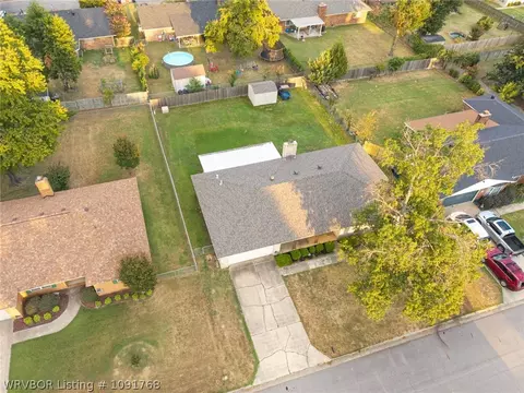 View/Area - 8211 Clover Dr, Fort Smith, AR 72908 photo 1 of 3