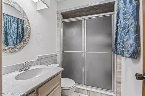 Bath - 8211 Clover Dr, Fort Smith, AR 72908 photo 1 of 3