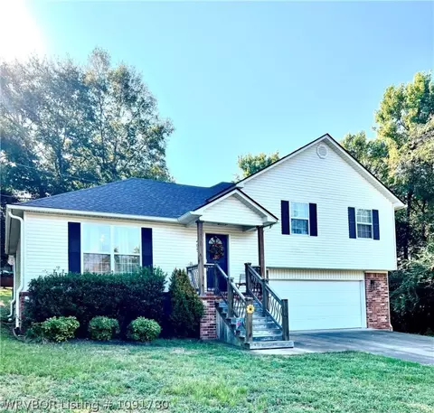 405 Preston Dr, Russellville, AR 72802