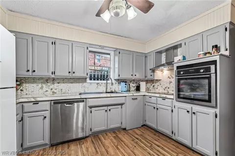 Kitchen - 3408 S 33rd Cir, Fort Smith, AR 72903 photo 1 of 2