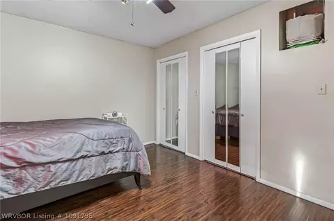 Bedroom - 3408 S 33rd Cir, Fort Smith, AR 72903 photo 4 of 7