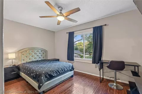 Bedroom - 3408 S 33rd Cir, Fort Smith, AR 72903 photo 1 of 7