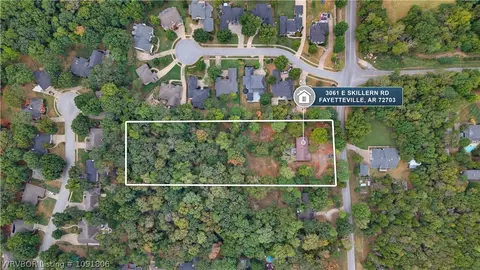3061 Skillern Rd, Fayetteville, AR 72703