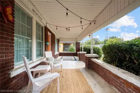 Exterior - 805 S 23rd St, Fort Smith, AR 72901 photo 3 of 12
