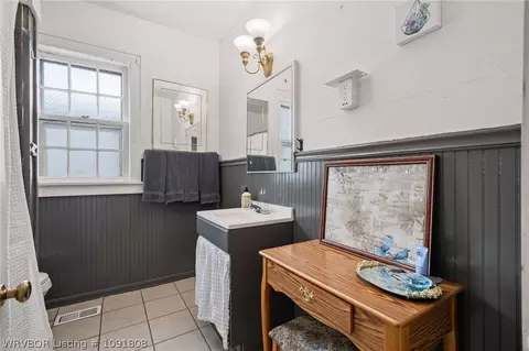 Bath - 805 S 23rd St, Fort Smith, AR 72901 photo 1 of 1