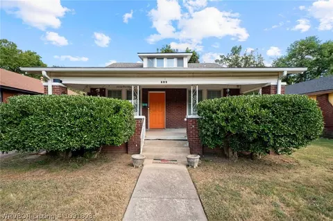 Exterior - 805 S 23rd St, Fort Smith, AR 72901 photo 2 of 12