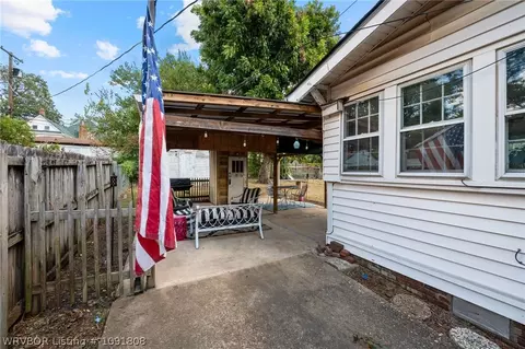 Exterior - 805 S 23rd St, Fort Smith, AR 72901 photo 6 of 12