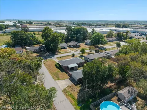 View/Area - 4802 S 34th St, Fort Smith, AR 72903 photo 8 of 10