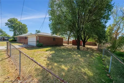 Exterior - 4802 S 34th St, Fort Smith, AR 72903 photo 8 of 8