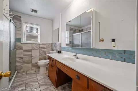 Bath - 4802 S 34th St, Fort Smith, AR 72903 photo 2 of 3