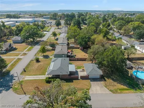 View/Area - 4802 S 34th St, Fort Smith, AR 72903 photo 3 of 10