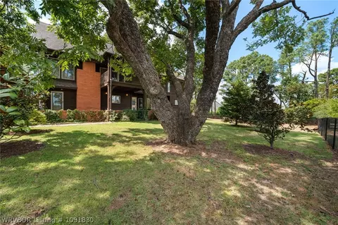 Exterior - 5219 Cliff Dr, Fort Smith, AR 72903 photo 14 of 19