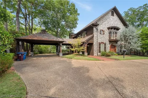 Exterior - 5219 Cliff Dr, Fort Smith, AR 72903 photo 5 of 19