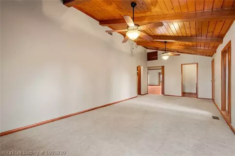 Living - 5219 Cliff Dr, Fort Smith, AR 72903 photo 7 of 7