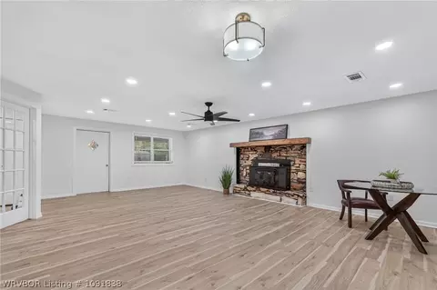 Living - 506 W 3rd St, Hartford, AR 72938 photo 3 of 5