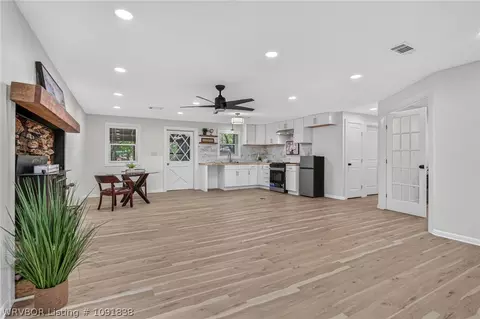 Living - 506 W 3rd St, Hartford, AR 72938 photo 4 of 5