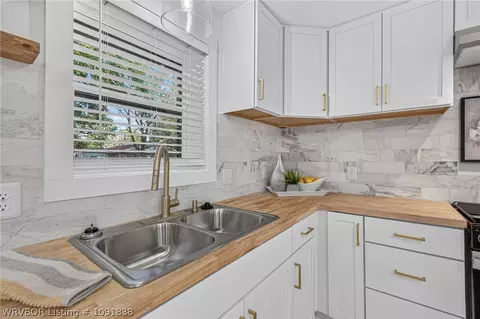 Kitchen - 506 W 3rd St, Hartford, AR 72938 photo 4 of 5