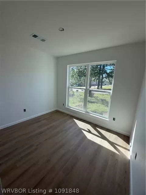 Other - 606 N Oak St, Hackett, AR 72937 photo 2 of 5