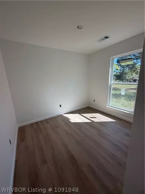 Other - 606 N Oak St, Hackett, AR 72937 photo 3 of 5
